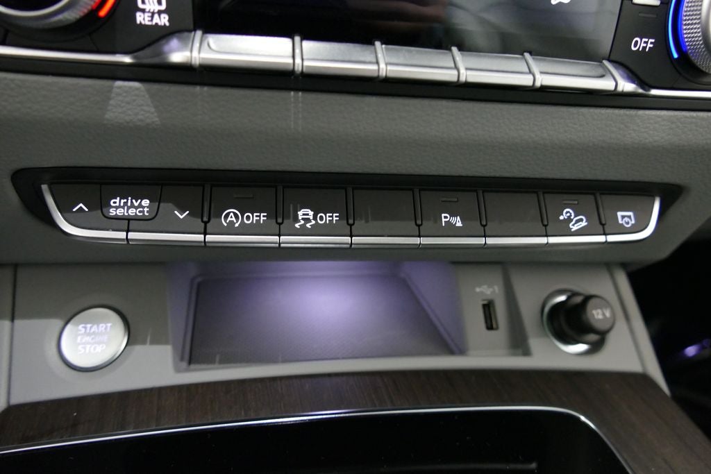 2023 Audi Q5 45 S line Premium Plus quattro