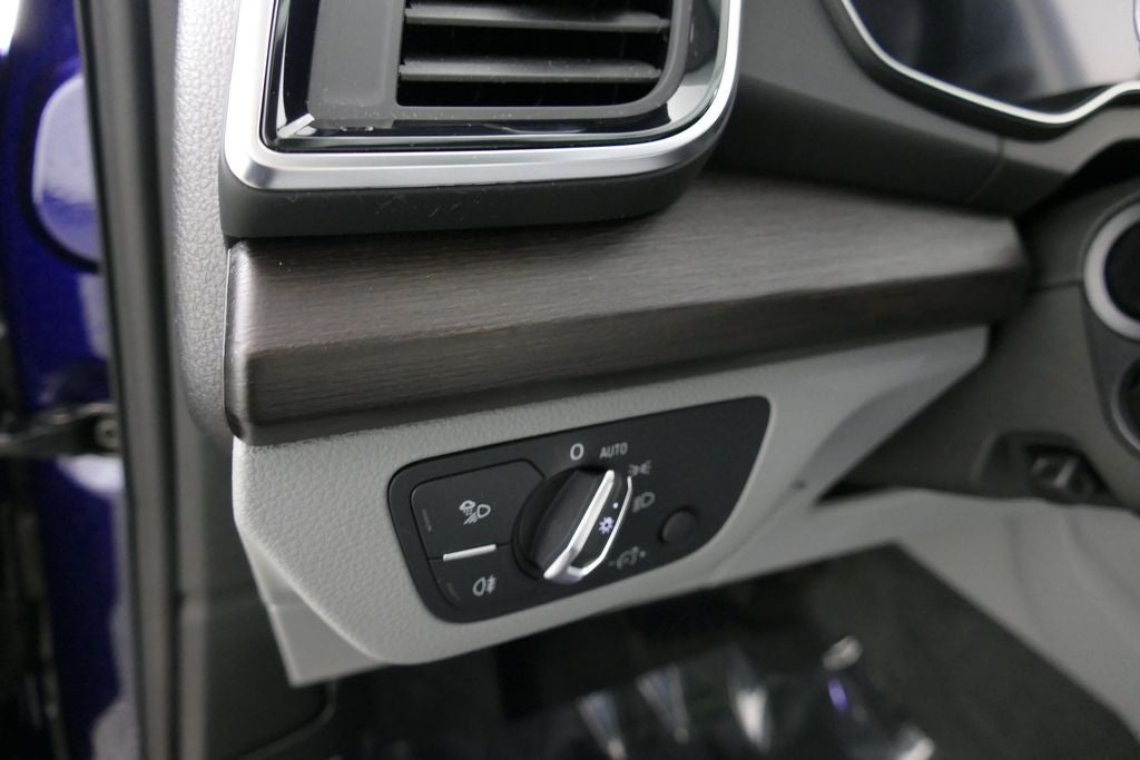 2023 Audi Q5 45 S line Premium Plus quattro