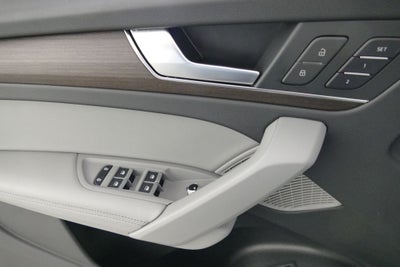 2023 Audi Q5 45 S line Premium Plus quattro