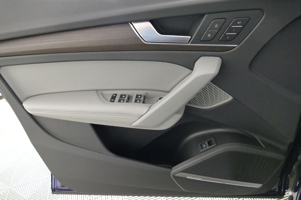 2023 Audi Q5 45 S line Premium Plus quattro
