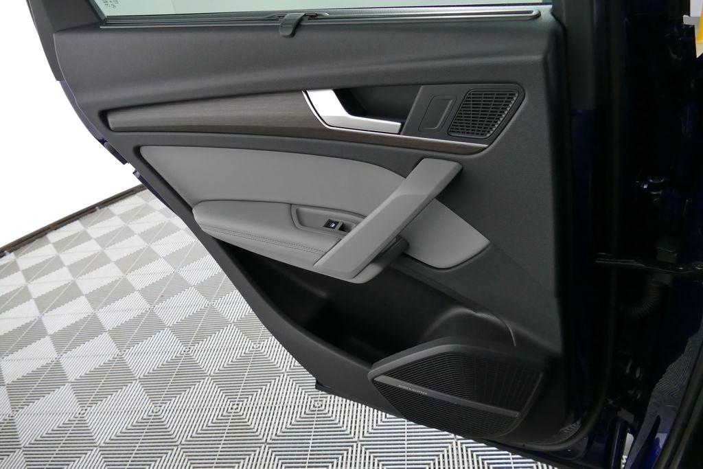 2023 Audi Q5 45 S line Premium Plus quattro