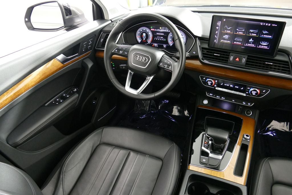 2023 Audi Q5 45 S line Premium quattro