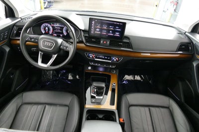 2023 Audi Q5 45 S line Premium quattro