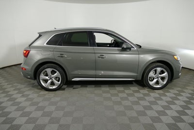 2023 Audi Q5 45 S line Premium quattro