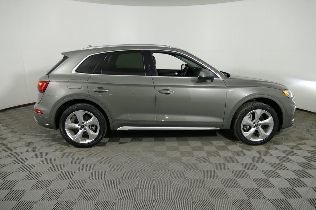 2023 Audi Q5 45 S line Premium quattro