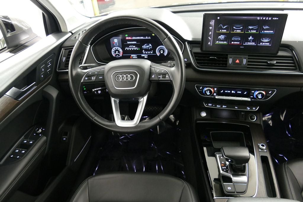 2023 Audi Q5 45 S line Premium quattro