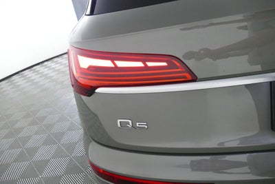 2023 Audi Q5 45 S line Premium quattro