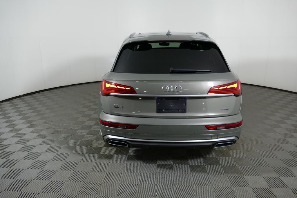 2023 Audi Q5 45 S line Premium quattro