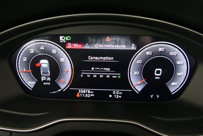 2024 Audi Q5 45 S line Premium quattro