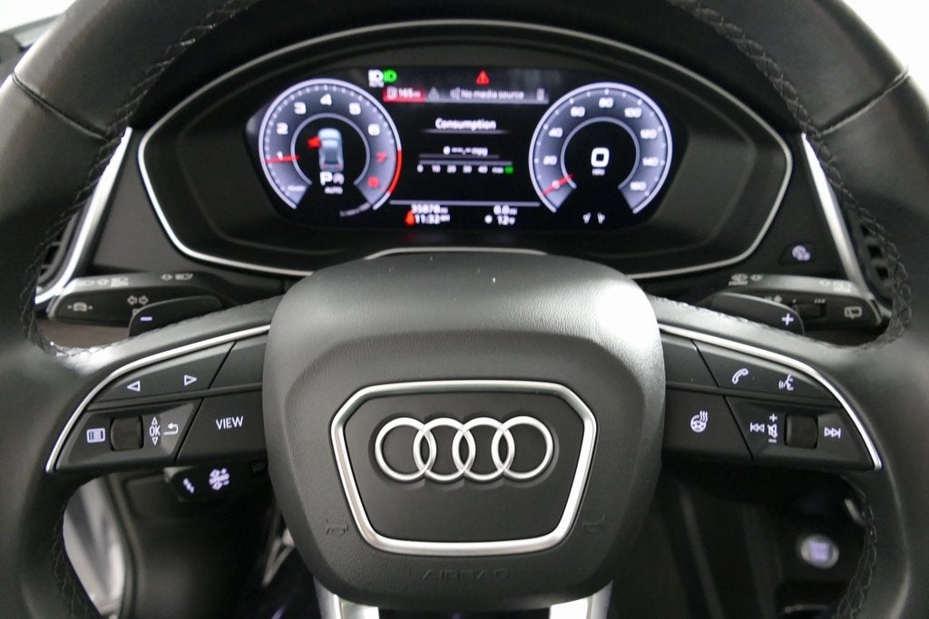 2024 Audi Q5 45 S line Premium quattro