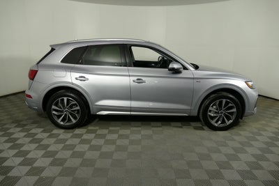 2024 Audi Q5 45 S line Premium quattro