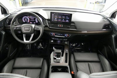 2024 Audi Q5 45 S line Premium quattro