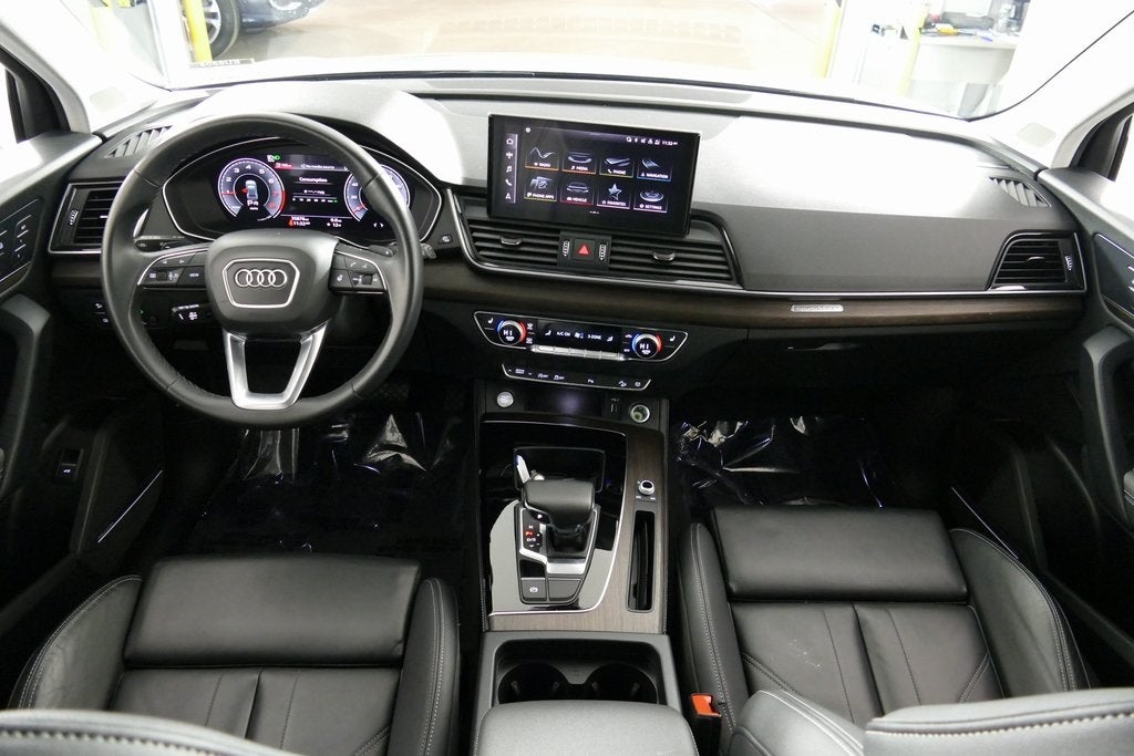 2024 Audi Q5 45 S line Premium quattro