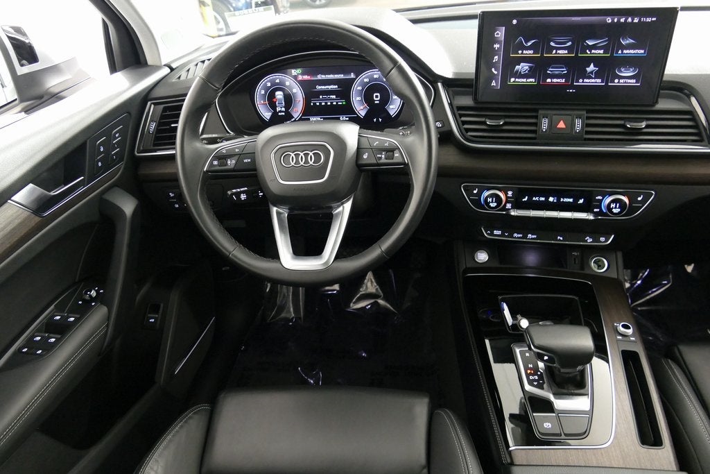 2024 Audi Q5 45 S line Premium quattro