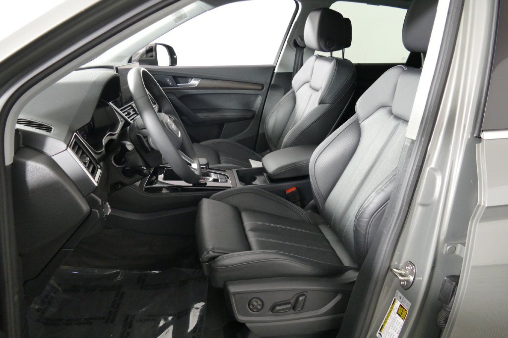 2024 Audi Q5 45 S line Premium quattro