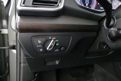 2024 Audi Q5 45 S line Premium quattro