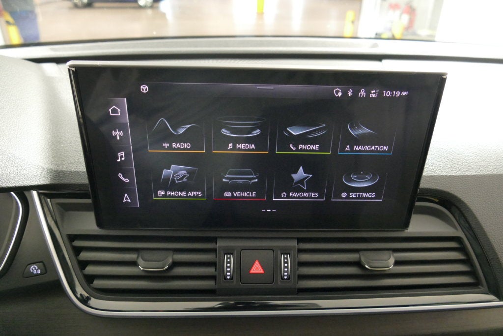 2024 Audi Q5 45 S line Premium quattro