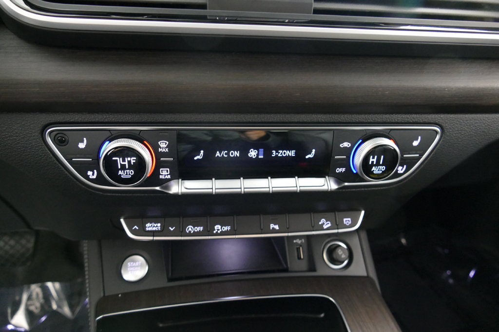 2024 Audi Q5 45 S line Premium quattro