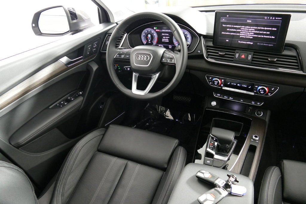 2024 Audi Q5 45 S line Premium quattro
