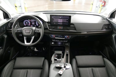 2024 Audi Q5 45 S line Premium quattro