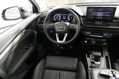 2024 Audi Q5 45 S line Premium quattro