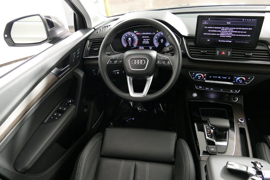 2024 Audi Q5 45 S line Premium quattro