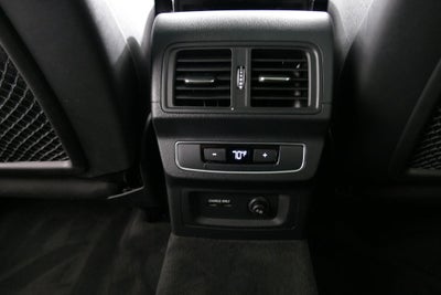 2024 Audi Q5 45 S line Premium quattro