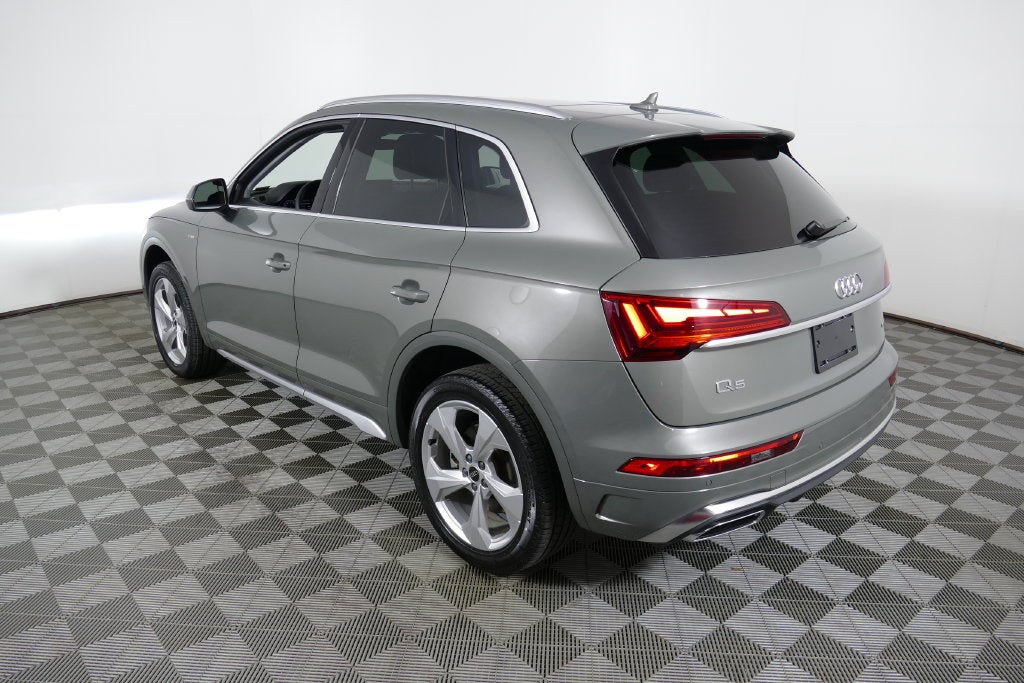 2024 Audi Q5 45 S line Premium quattro