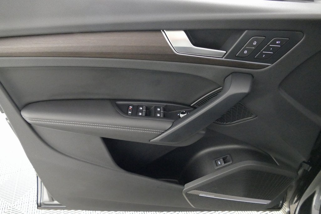 2022 Audi Q5 45 S line Premium quattro