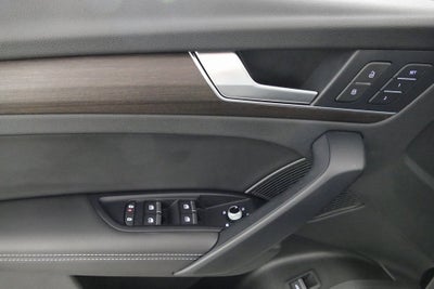 2022 Audi Q5 45 S line Premium quattro