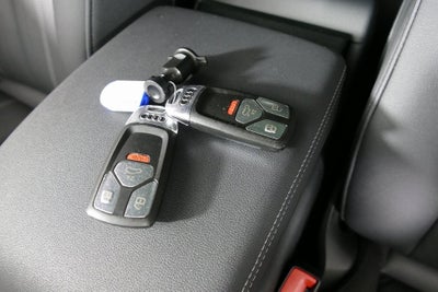 2022 Audi Q5 45 S line Premium quattro