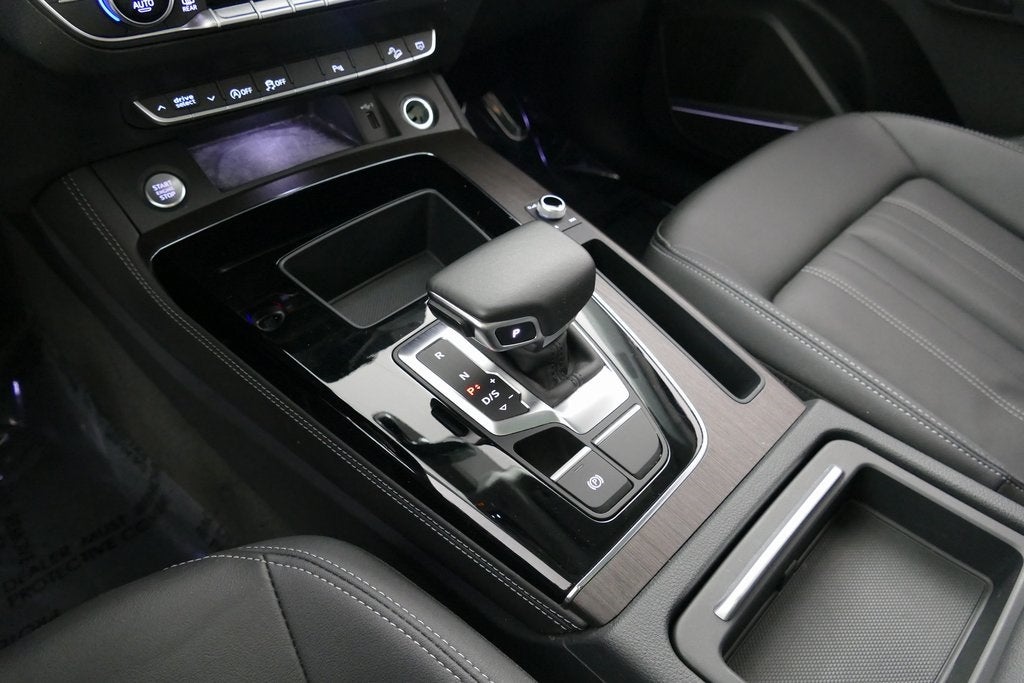 2022 Audi Q5 45 S line Premium quattro