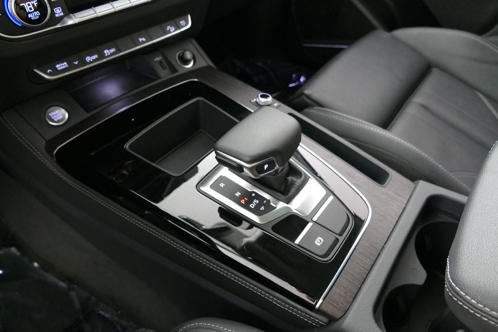 2024 Audi Q5 45 S line Premium Plus quattro