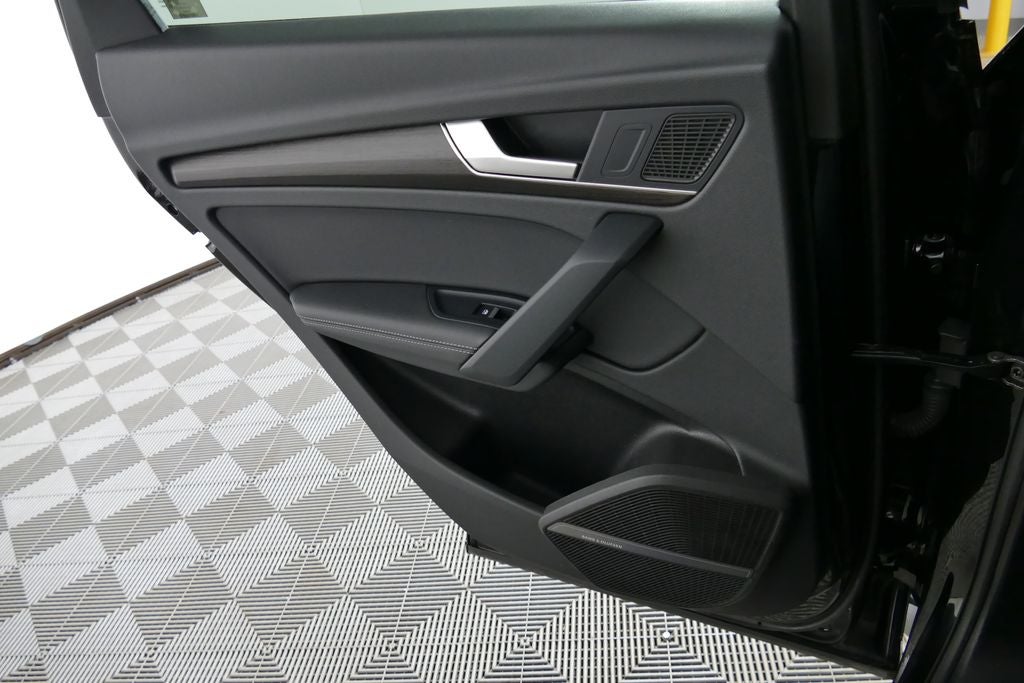 2024 Audi Q5 45 S line Premium Plus quattro