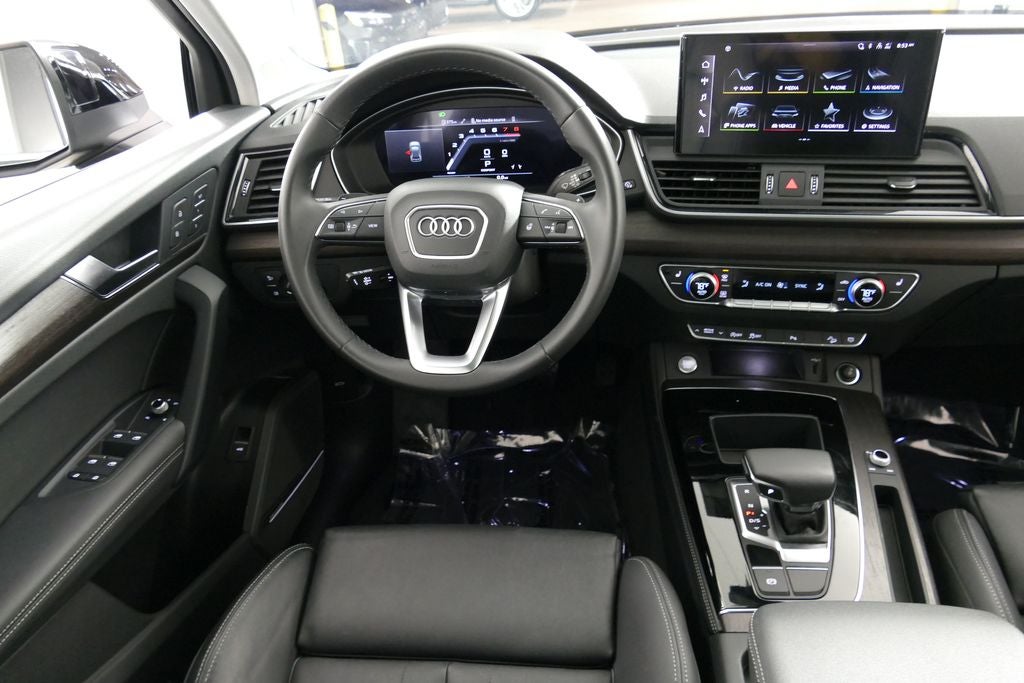 2024 Audi Q5 45 S line Premium Plus quattro