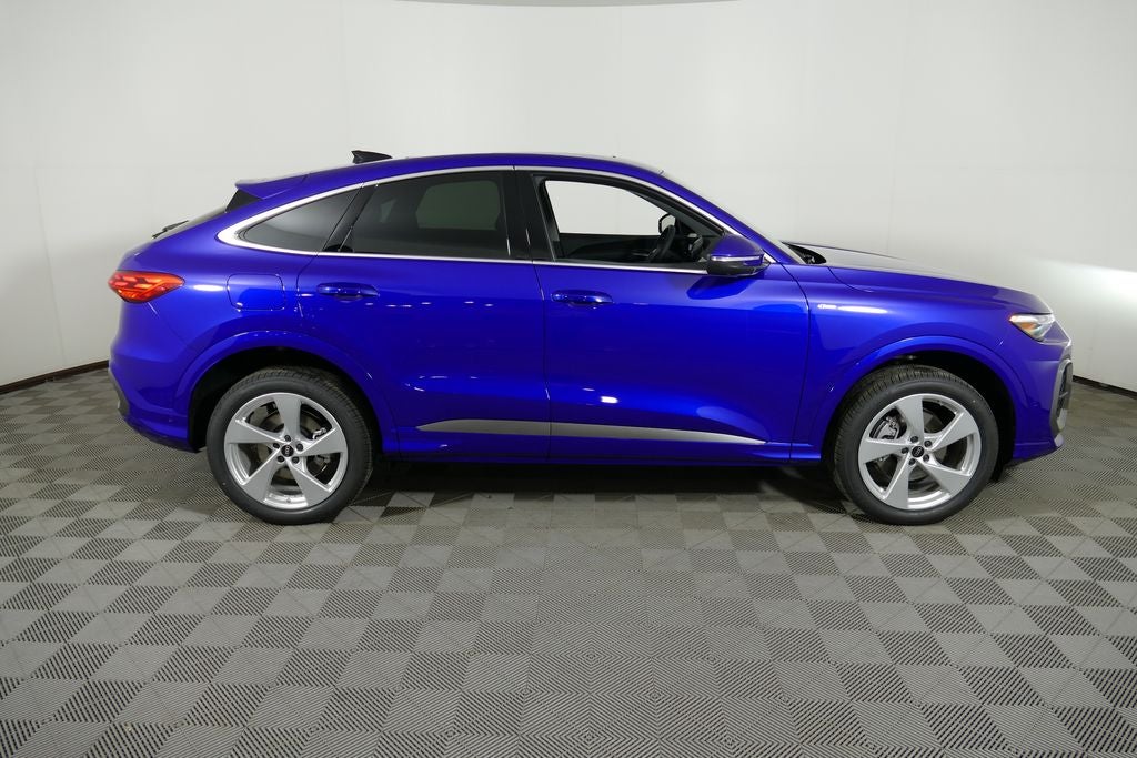 2026 Audi Q5 2.0T Premium Plus quattro