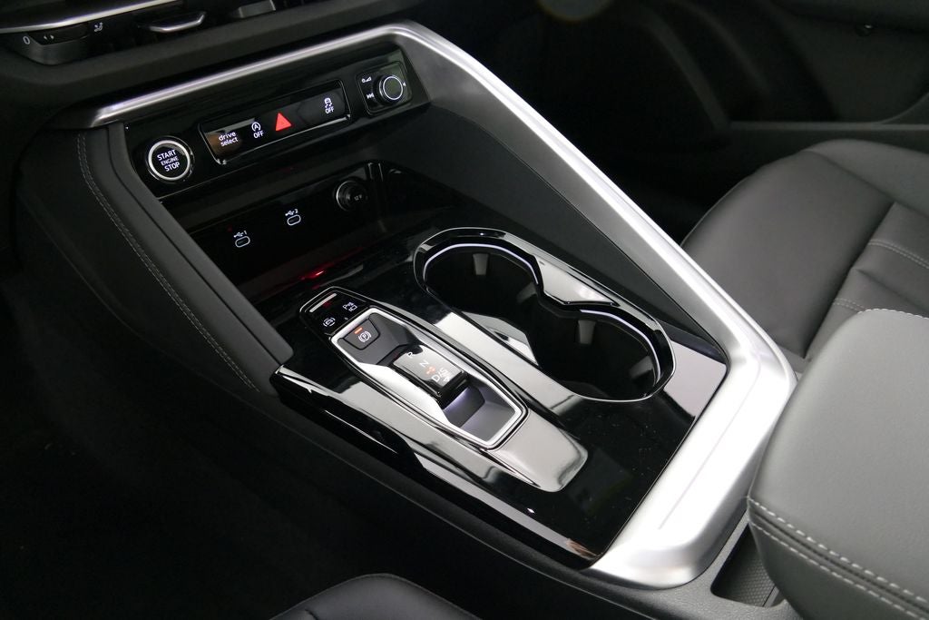 2026 Audi Q5 2.0T Premium Plus quattro