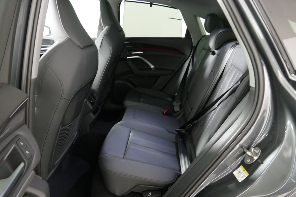 2026 Audi Q5 2.0T Premium Plus quattro