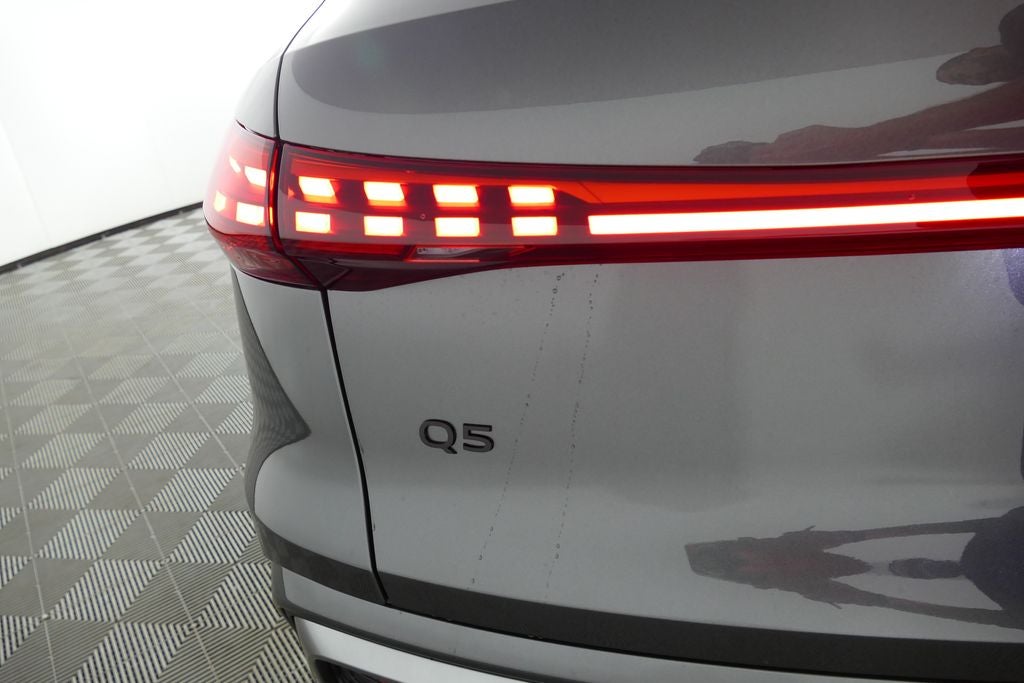 2026 Audi Q5 2.0T Premium Plus quattro