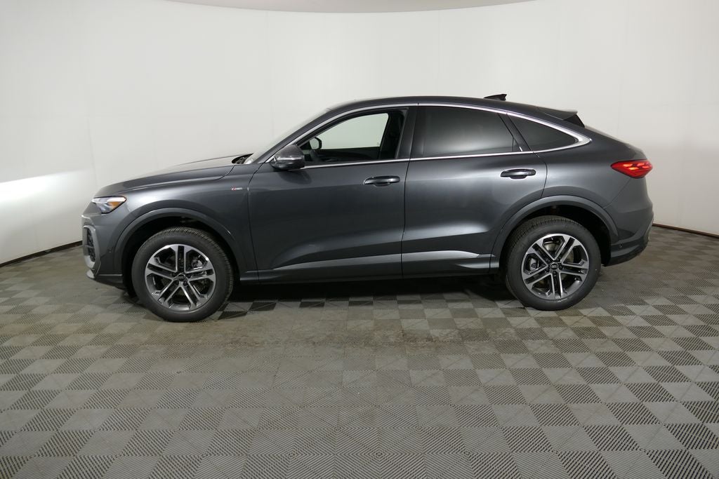 2026 Audi Q5 2.0T Premium Plus quattro