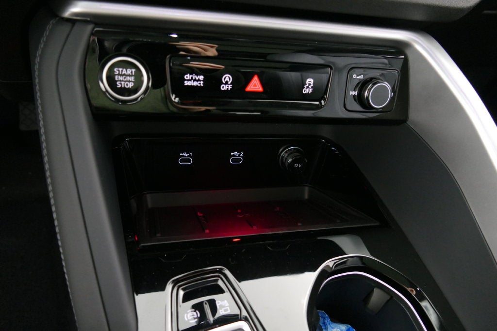 2026 Audi Q5 2.0T Premium Plus quattro