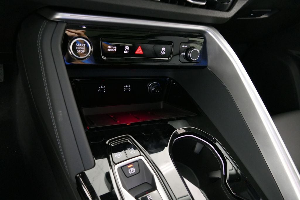 2026 Audi Q5 2.0T Premium Plus quattro