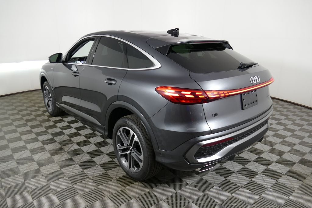 2026 Audi Q5 2.0T Premium Plus quattro