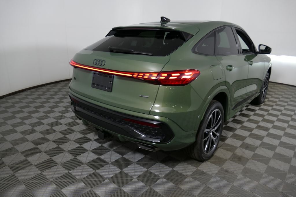 2026 Audi Q5 2.0T Premium Plus quattro