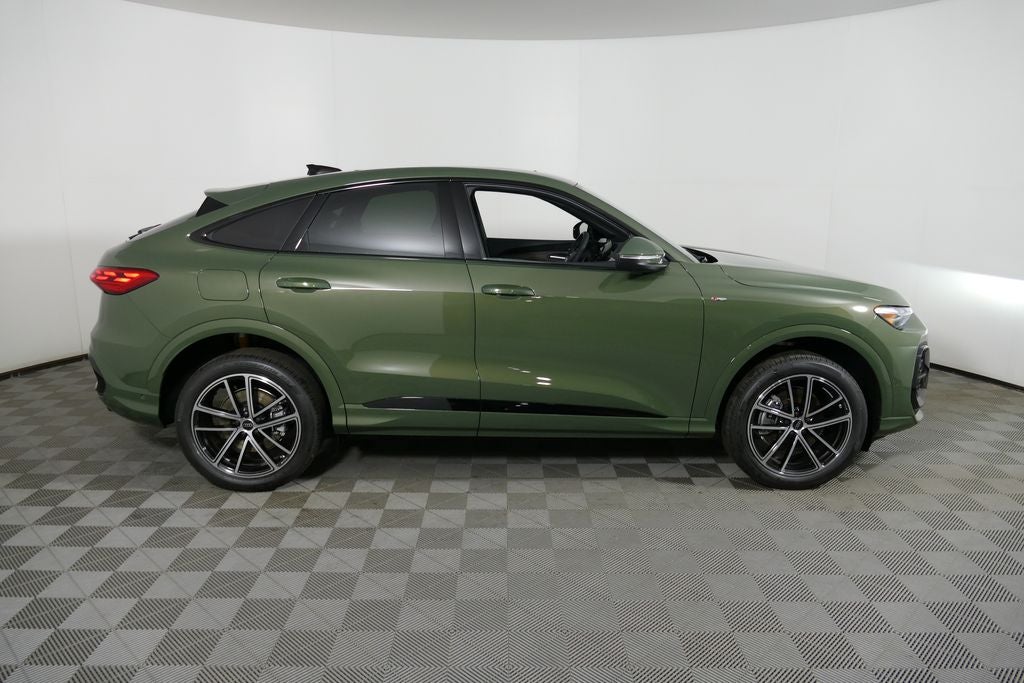 2026 Audi Q5 2.0T Premium Plus quattro