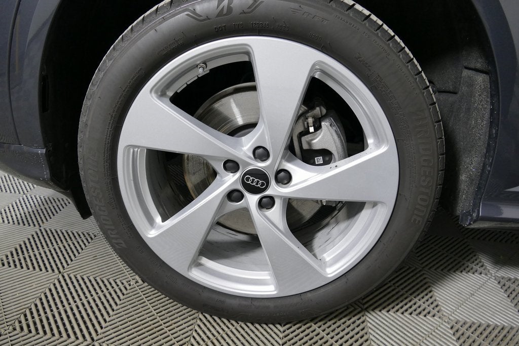 2025 Audi Q5 2.0T Premium Plus quattro