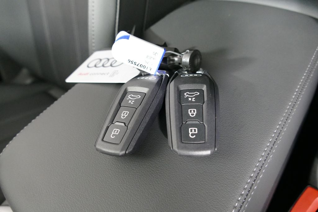 2026 Audi Q5 2.0T Premium Plus quattro