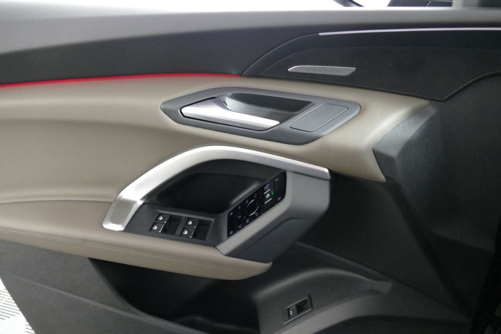 2026 Audi Q5 2.0T Premium Plus quattro