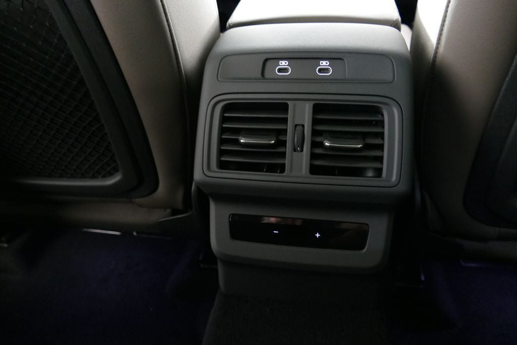 2026 Audi Q5 2.0T Premium Plus quattro