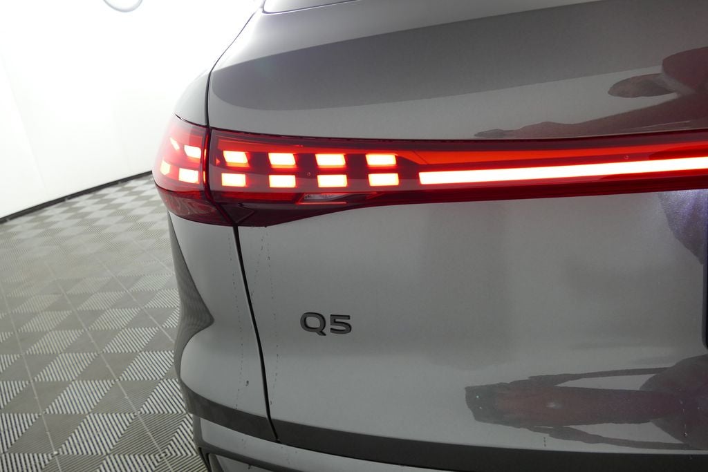 2026 Audi Q5 2.0T Premium Plus quattro